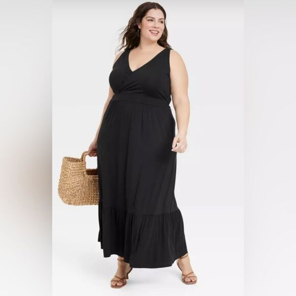 Ava&Viv Women's Sleeveless V-Neck Stretch Maxi Dress Black NWT Size 1X or 4X - Picture 1 of 12